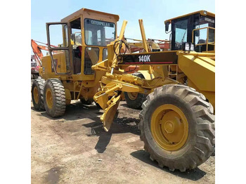 Grejdr CATERPILLAR 140K