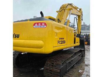 Pásové rýpadlo KOMATSU PC220-6