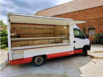 Chladírenský nákladní automobil RENAULT Master