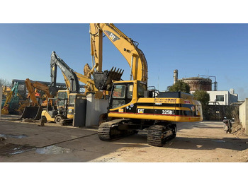 Pásové rýpadlo CATERPILLAR 325BL