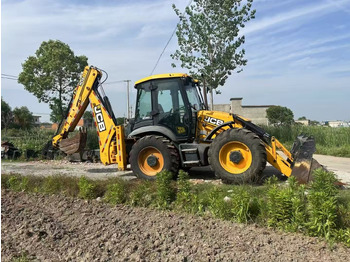 Rýpadlo-nakladač JCB 4CX