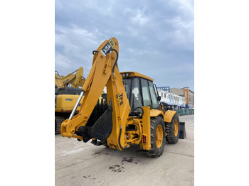 Rýpadlo-nakladač JCB 4CX: obrázek 3