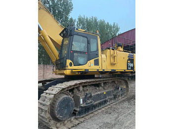 Pásové rýpadlo KOMATSU PC700