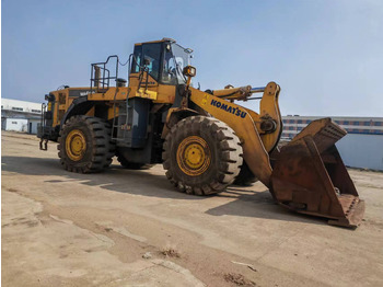 Kolový nakladač KOMATSU WA600-6