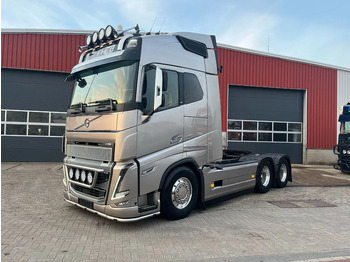Tahač VOLVO FH16 650