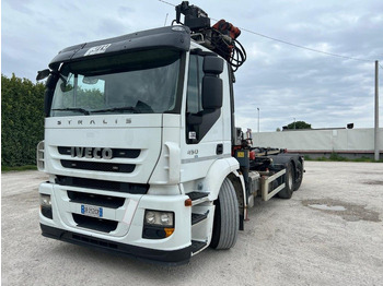 Hákový nosič kontejnerů IVECO Stralis
