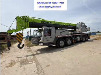Autojeřáb ZOOMLION ZTC700V