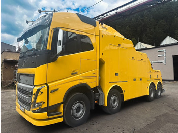 Odtahovka VOLVO FH16