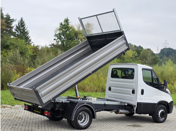 IVECO Daily 70c-17 Wywrotka 3.80 M ! Kiper 3-Stronny ! Klima ! 3.0 HPI * 170 Hp ! Super Stan ! Z Włoch ! leasing IVECO Daily 70c-17 Wywrotka 3.80 M ! Kiper 3-Stronny ! Klima ! 3.0 HPI * 170 Hp ! Super Stan ! Z Włoch !: obrázek 5 IVECO Daily 70c-17 Wywrotka 3.80 M ! Kiper 3-Stronny ! Klima ! 3.0 HPI * 170 Hp ! Super Stan ! Z Włoch ! leasing IVECO Daily 70c-17 Wywrotka 3.80 M ! Kiper 3-Stronny ! Klima ! 3.0 HPI * 170 Hp ! Super Stan ! Z Włoch !: obrázek 5