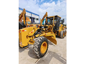Grejdr CATERPILLAR 140K