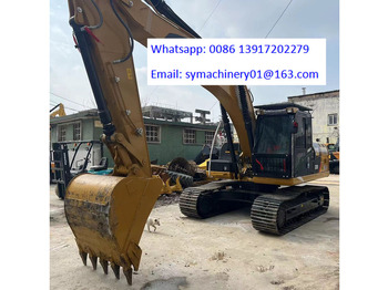 Pásové rýpadlo CATERPILLAR 320D2