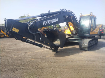 Pásové rýpadlo HYUNDAI R210