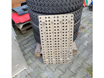 Karoserie a exteriér VOLVO FH12