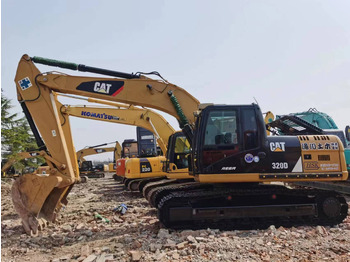 Pásové rýpadlo CATERPILLAR 320D