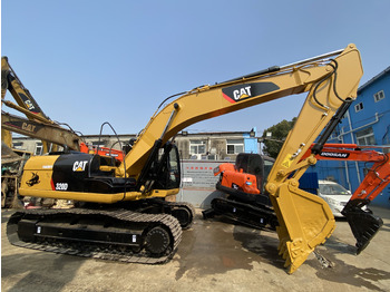 Pásové rýpadlo CATERPILLAR 320D: obrázek 3