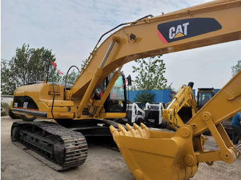 Pásové rýpadlo CATERPILLAR 325D