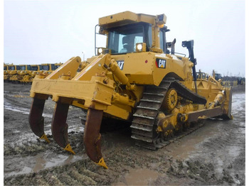 Buldozer CATERPILLAR D8T