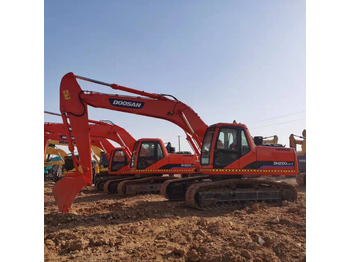 Pásové rýpadlo DOOSAN DH220LC-7