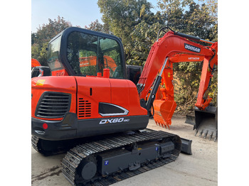 Pásové rýpadlo DOOSAN DH60