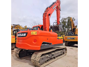 Pásové rýpadlo DOOSAN DX140