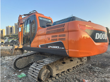 Pásové rýpadlo DOOSAN DX220