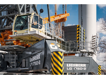 Autojeřáb LIEBHERR