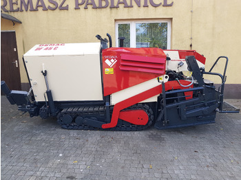 Finišér DEMAG