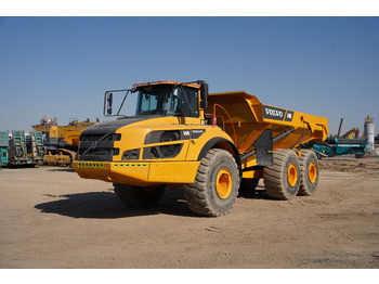 Kloubový sklápěč VOLVO A40G
