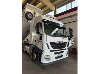Tahač IVECO