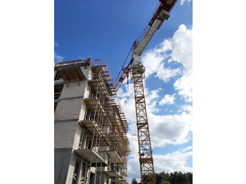 Věžový jeřáb LIEBHERR