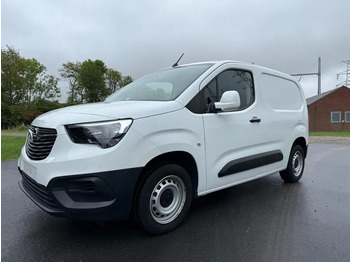 Malá dodávka OPEL