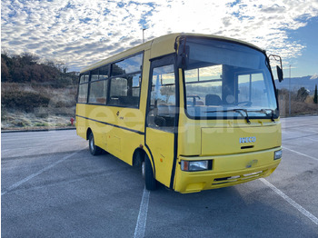 Školní autobus IVECO