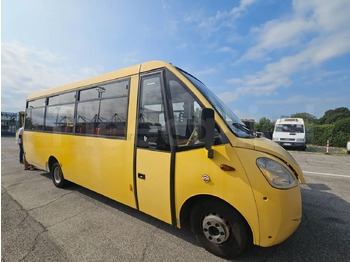 Školní autobus IVECO