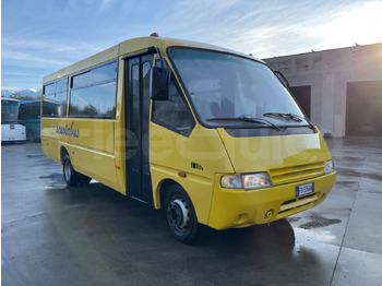 Školní autobus IVECO