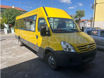 Školní autobus IVECO Daily