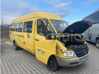 Školní autobus MERCEDES-BENZ Sprinter
