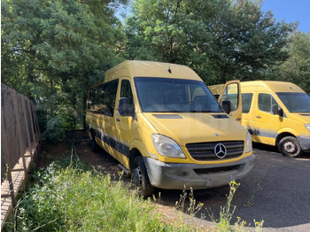 Školní autobus MERCEDES-BENZ Sprinter