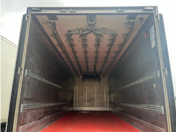 Chladírenský nákladní automobil IVECO Stralis