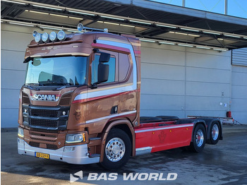 Nákladní auto SCANIA R 730