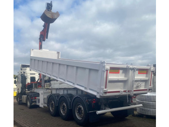 Sklápěč RENAULT T 460