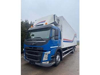 Chladírenský nákladní automobil VOLVO FM 330
