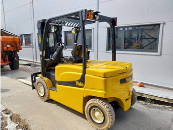 Elektrický vysokozdvižný vozík Yale ERP40VM: obrázek 4 Elektrický vysokozdvižný vozík Yale ERP40VM: obrázek 4