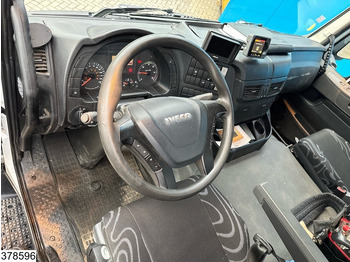Nákladní automobil valníkový/ Plošinový, Auto s hydraulickou rukou Iveco Trakker 360 6X4, EURO 6, Palfinger, Remote, Steel suspension: obrázek 5