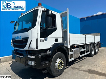 Nákladní automobil valníkový/ Plošinový IVECO Trakker