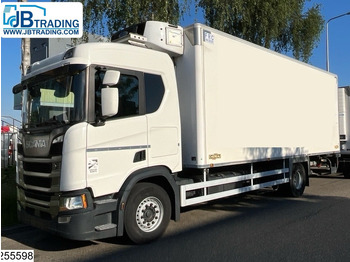 Chladírenský nákladní automobil SCANIA R 450