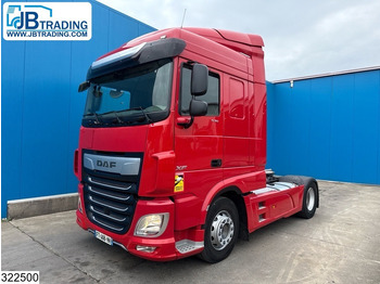 Tahač DAF XF 530