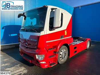 Tahač MERCEDES-BENZ Actros 1843