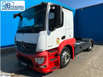 Tahač MERCEDES-BENZ Actros 1843