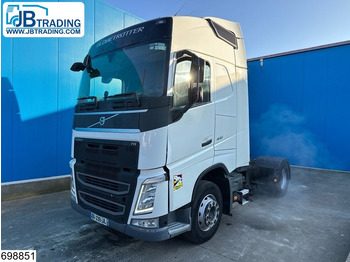 Tahač VOLVO FH 460
