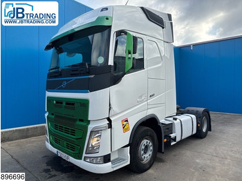 Tahač VOLVO FH 460